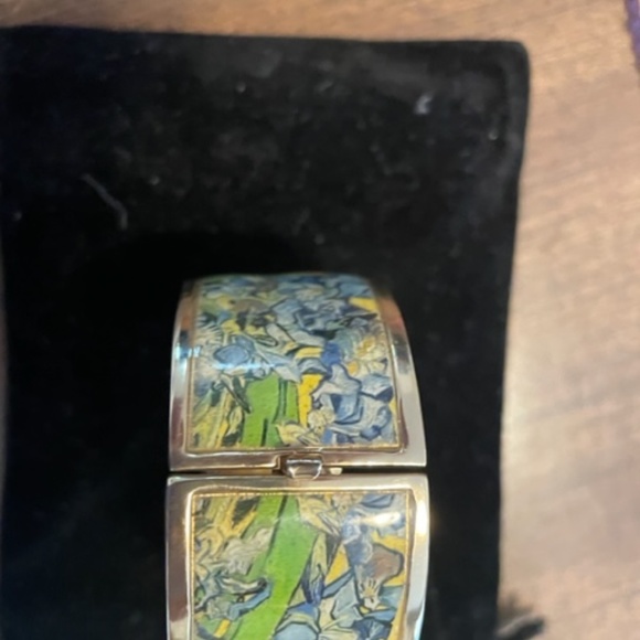 Erwin Pearl Van Gogh Iris Hinged Bracelet - Picture 6 of 7